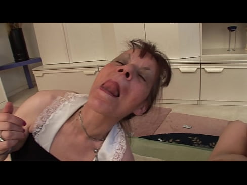 ❤️ Meji grandmothers ati ọkan grandfather ni a ẹlẹni-mẹta ❤❌ ni onihoho% yo.flvporn.ru%